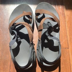 Men’s chacos size 12